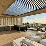 Malberry Park 201 - Modern 2 Bedroom With Pool, Gym, Jaccuzi Апартаменты Пафос