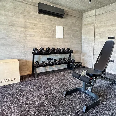 Malberry Park 201 - Modern 2 Bedroom With Pool, Gym, Jaccuzi Апартаменты *