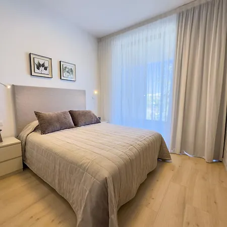 Malberry Park 201 - Modern 2 Bedroom With Pool, Gym, Jaccuzi Апартаменты Пафос