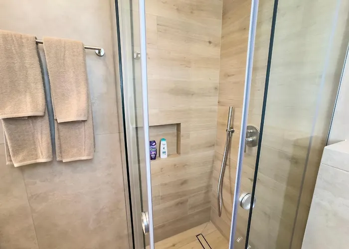 Lejlighed Malberry Park 201 - Modern 2 Bedroom With Pool, Gym, Jaccuzi *