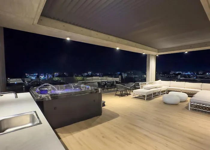 Apartament Malberry Park 201 - Modern 2 Bedroom With Pool, Gym, Jaccuzi Paphos