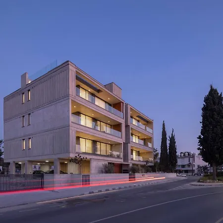 Malberry Park 201 - Modern 2 Bedroom With Pool, Gym, Jaccuzi Paphos